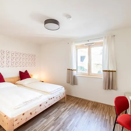 Haus Weigt * Mariapfarr